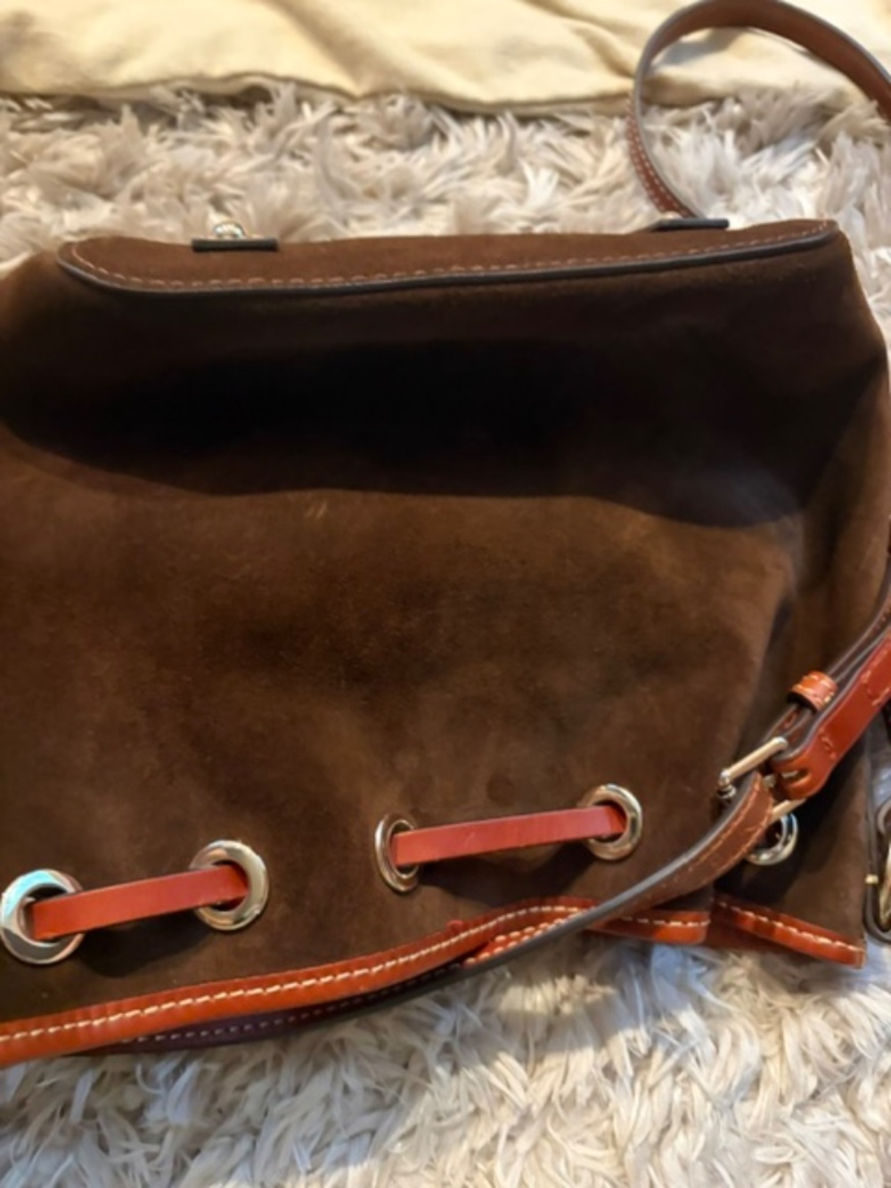 Dooney & Bourke - Picture 2 of 3